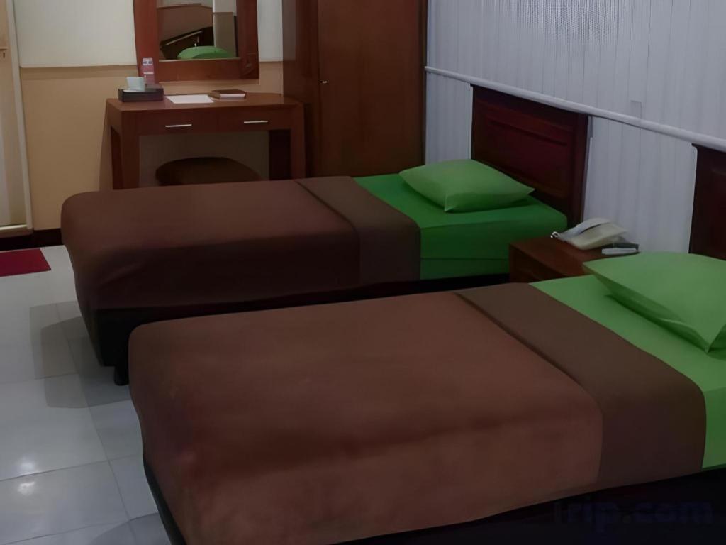 סראנג Mahadria Hotel מראה חיצוני תמונה